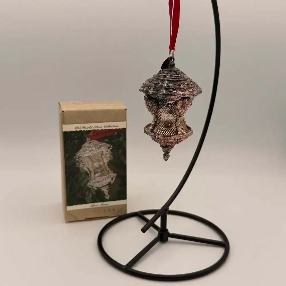 1993 Silver Santa (Old World Silver Collection) Hallmark Keepsake Ornament